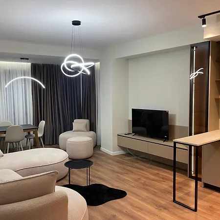 Apartment Deluxe New Bazaar Tirana