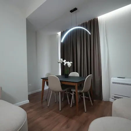 Apartamento Deluxe New Bazaar Tirana