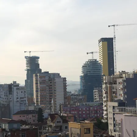 Apartment Deluxe New Bazaar Tirana