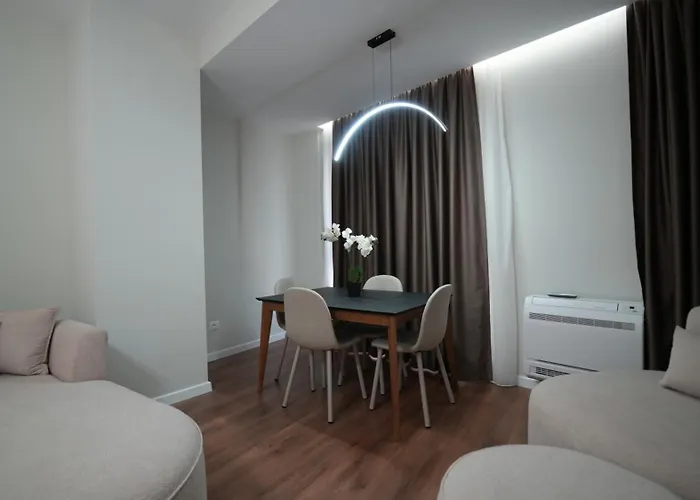 公寓 Deluxe New Bazaar 地拉那